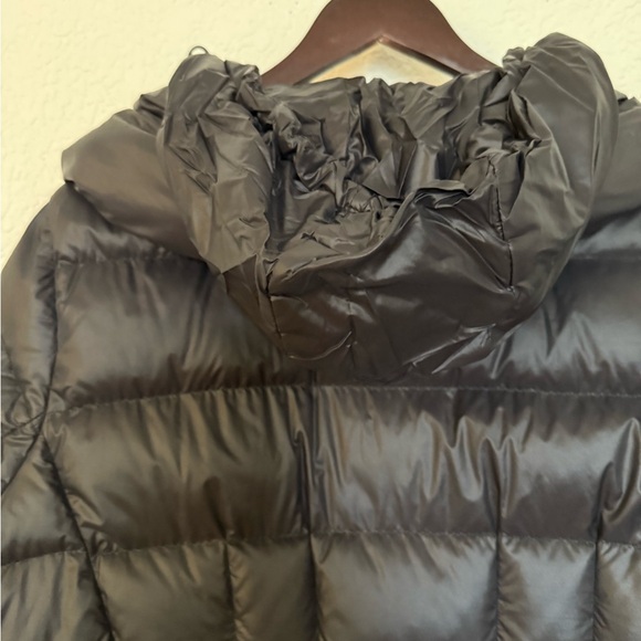 Michael Kors Black Puffer Coat- Packable Down Fill - Picture 13 of 16